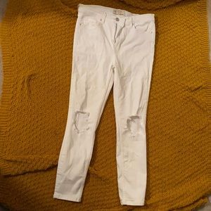 Free people Sz 30 New White Jeans